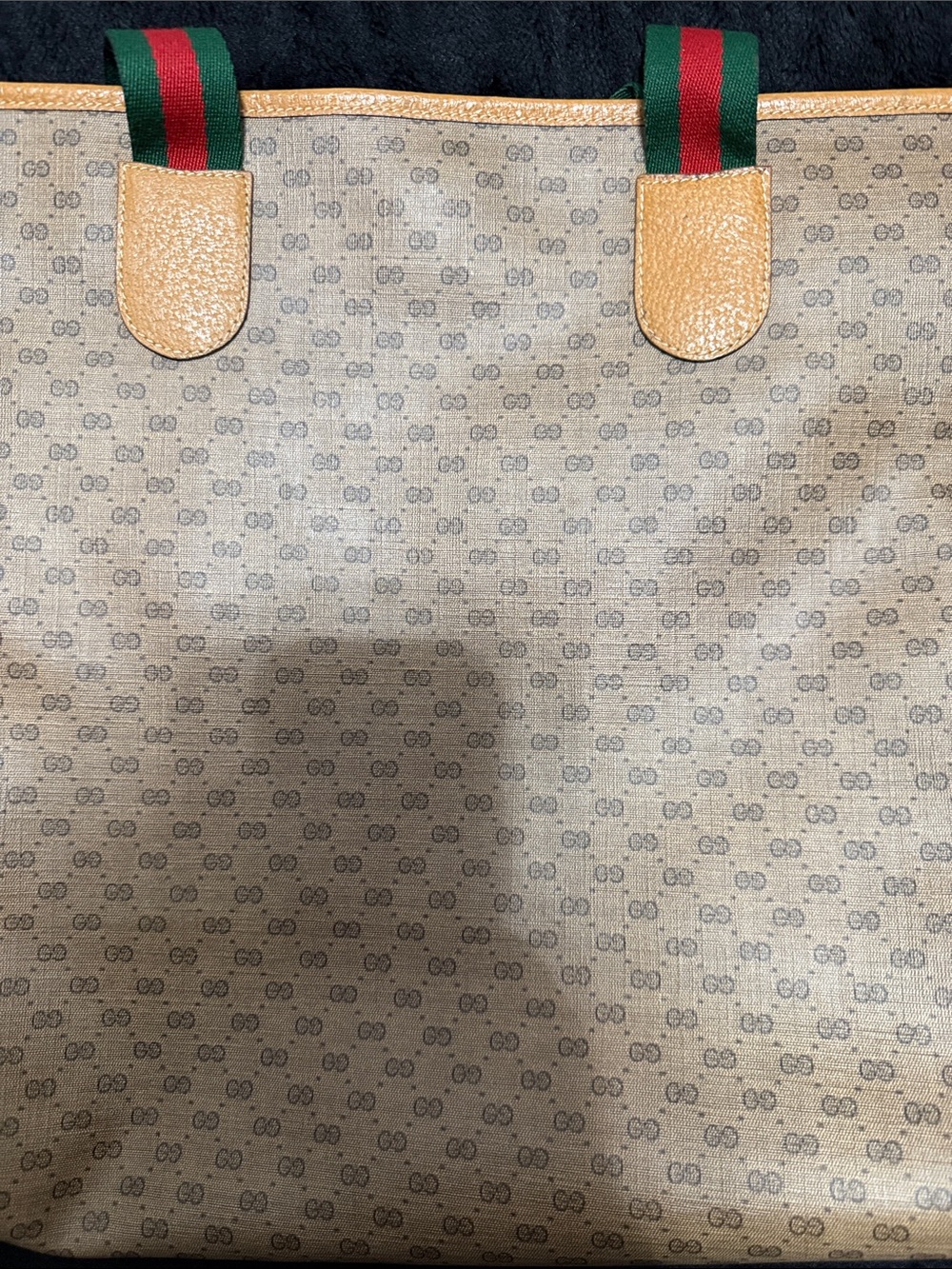 Gucci Beige Monogram Tote with Green and Red Striped Straps - Picture 5 of 15